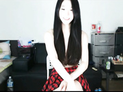 长得有点像某个韩星的主播在客厅