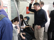 [DANDY-866] 雨に濡れた女子〇生の透けブラがエロすぎる！！無意識に誘惑してくるので今から即モミします - 5of5