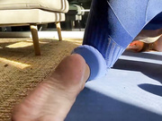 继妹在做瑜伽时被操 - 涂油的屁股骑着巨大的鸡巴