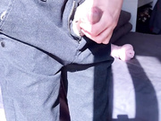 中国帅哥在阳光下用飞机杯自慰。女性向 男喘声音。.mp4