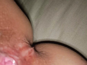 老公在外地打工.沒特殊的事情一年都難的開一趟，我好想要一個精壯的男人滿足滿足我的小粉B