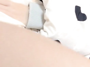 新收的两个稚嫩技校干妹妹（为了在学校不受欺负认大哥)和社会小青年旅馆开房淫乱一个妹子还来月经