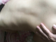 周末苗條身材妹子穿著情趣女仆裝和男友出租屋裏瘋狂嗨皮 吹簫舔蛋蛋騎乘後入幹得尖叫聲不斷 連射兩次直接累趴下了 國語1080P高清