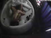 主題酒店圓床房拍攝到的天剛亮猥瑣小胖哥和女友就獸性大發開始插入晨練 幹得有點猛啊 露臉高清