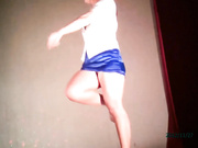 精品推薦 農村縣城小劇場拍攝裸體艷舞表演 搔首弄姿露奶露陰各種挑逗 場面淫蕩刺激 1080P高清原版