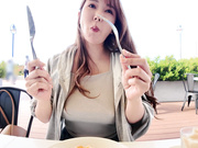 [CEMD-657] ノーブラ熟巨乳ムチムチおっぱいデート 波多野結衣 - 2of5