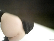 【精品厕拍】，女厕所多角度真实偷拍，数位小姐姐方便，脸逼同框赏逼赏脸，太刺激了