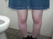 【5P群P大场面】 5个男人一起上，超甜美19岁甜妹子，楚楚可怜的，被每个人都内射一次