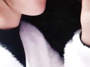 小美女戶外直播勾引男人操逼，小哥哥你摸摸我的奶子軟嘛，用力操我，哥哥的雞吧真熱真大，好喜歡被哥哥的大雞巴插