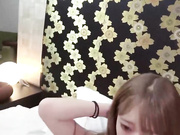 【超可爱灵气漂亮萌妹子】万万没想到啊，这么娇小弱弱的萌妹，背部竟然纹了一条霸气的龙