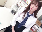 吐血推荐！罕见爆乳又漂亮的萝莉学生妹SPAY382，偷东西被店主发现两个人轮奸她，大眼清纯9.5分超高颜值，还有顶级爆乳