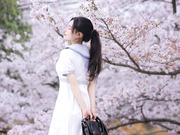 2048.vip-超美颜值女神『桃暖酱』在去上学的路上 美少女洋溢青春淫情 户外露出美妙胴体 美景佳人樱花粉嫩穴更粉