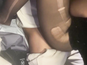 晚上加班奔驰哥给女同事下春药❤️在送她回家路上药效发作主动吃鸡巴车震操了她高清无水印版