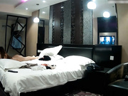 精品推荐-稀有房偷拍喜欢穿肚兜丁字裤的大胸美女和男友开一次房就被操了3次,直到把美女干舒服爽够了才离开,国语!