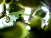 精品小旅馆绿叶房偷拍年轻小情侣开房啪啪女朋友白嫩身材好