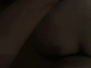 健身俱乐部帅哥教练和白领丽人酒店开房啪啪拿着手机对着浴室镜子摆拍1080P高清版