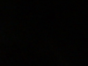 出租房窗外偷拍女大学生光着上身挺着两个大奶子给男朋友发微信语音