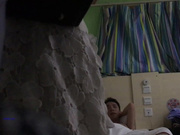 97年高颜值苗条美女下班兼职援交酒店和2男玩3P,怕搞坏不愿意过夜,1200元一起搞每人射一次