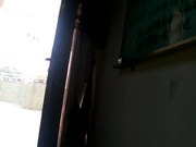 上班时间看到单位女同事打印材料 趁机抄到白丁字内内