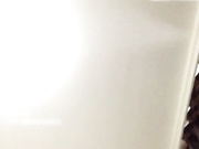 漂亮美女正和人打电话讲到一半被男友拉到房间操逼