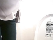 外站最新流出商场坐厕偷拍几个颜值美女嘘嘘逼毛性感很有撸店