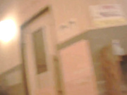 专业盗站流出女偷拍客潜入洗浴中心偷拍美女沐浴有个颜值和身材不错的美女出现在镜头