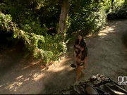 野外双飞美女战士丰满身材啪啪用力插入尽情操穴爽的挡不住要射虚啊 扑哧扑哧吞吐技术好销魂1080P高清