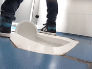 【全網推薦】國內某高中男生偷拍全班女生如廁+露臉,一不爽就將全班女性上上下下都拍了個遍,這位神一樣的人物，值得收藏-孫嘉欣