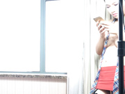 【全網首發】【無水高清】最新流出外表清純美乳國模亞楠大膽私拍 小穴不錯陰毛太多攝影師請求刮一刮被拒絕 對白搞笑～原版高清