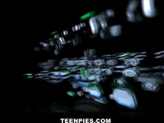 Teen Pies - 滚烫的白浆填满了穆斯林少女的屄