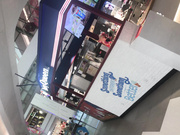 2019最新廁拍大神潛入某商圈大廈公共女廁近距離拍攝各式漂亮妹子如廁 顏值得蠻高的 4K原版高清