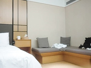 约极品外围女神这大鸡巴让她见见世面人瘦胸大