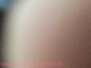 从微信认识的女网友,一起吃饭后送了个包包,到酒店开房任我玩,中途还接了个电话！