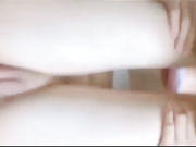 大款富二代居家與顏值清純漂亮女友瘋狂嗨皮 主動吃雞巴張開雙腿配合爽得嗷嗷直叫 鮑魚粉嫩淫水超多 國語1080P高清