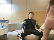 壹屌探花鸭哥约了性感妹子啪啪舌吻口交摸逼